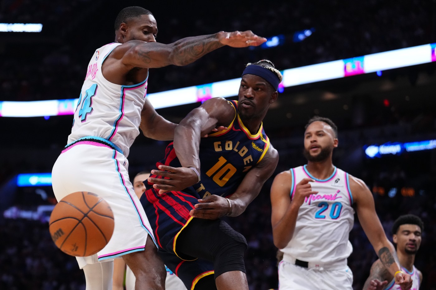 Jimmy Butler booed in return to Miami as Heat lock up Warriors