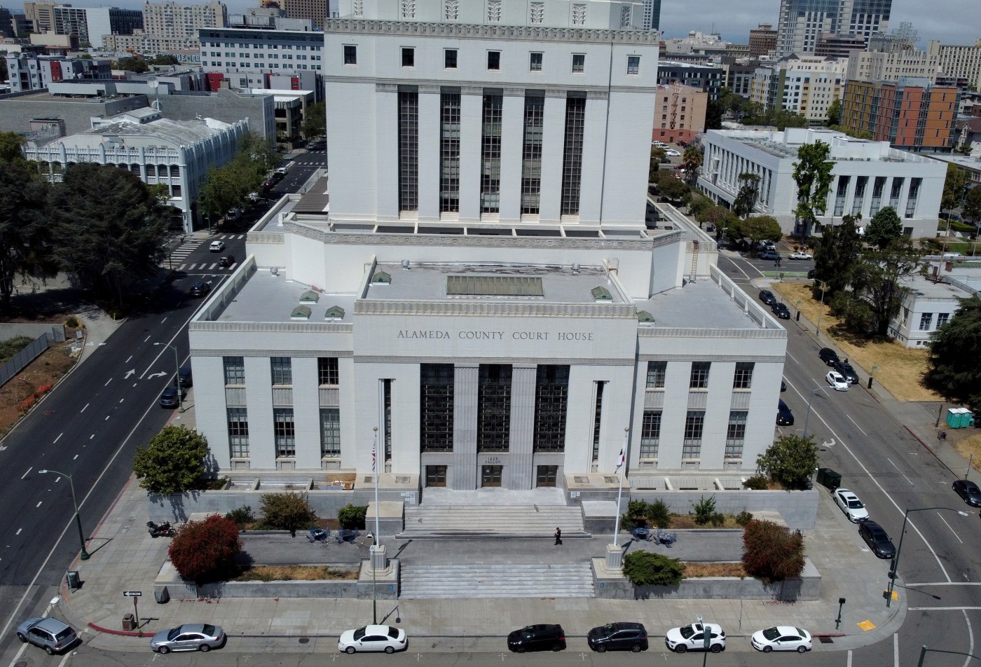 Oakland: Tan DaGod murder prosecution falls apart, suspects to be released from jail