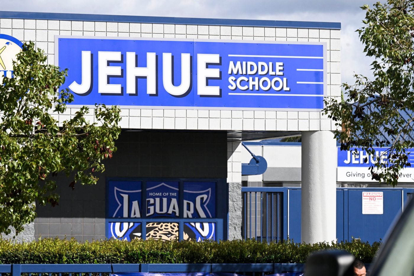 No criminal charges filed in boy-girl fight at California middle school