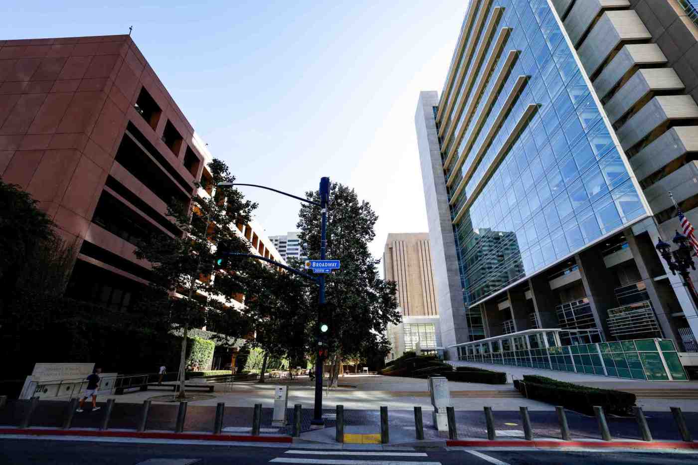 Jury convicts Tijuana man in hostage-taking killing of California teen who stole drugs
