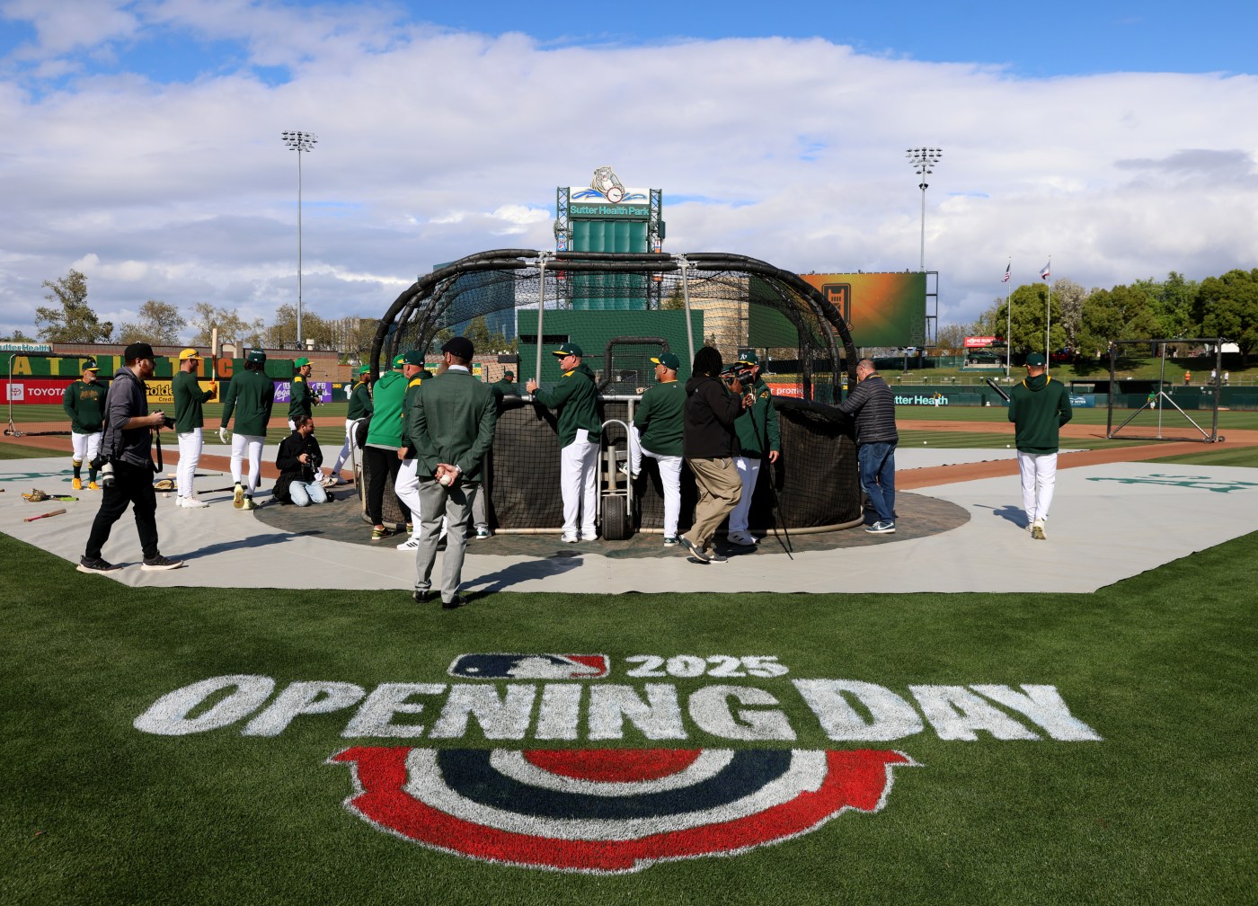 A’s admit Sacramento opener ‘feels different’ as Cubs’ Oakland native maligns move