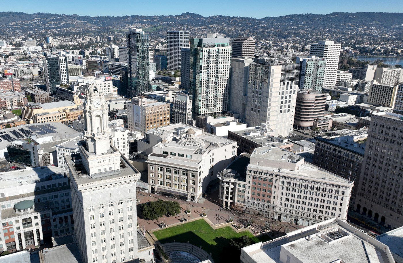 Oakland mayor’s chief of staff fired over private notes referring to Black people as ‘tokens’
