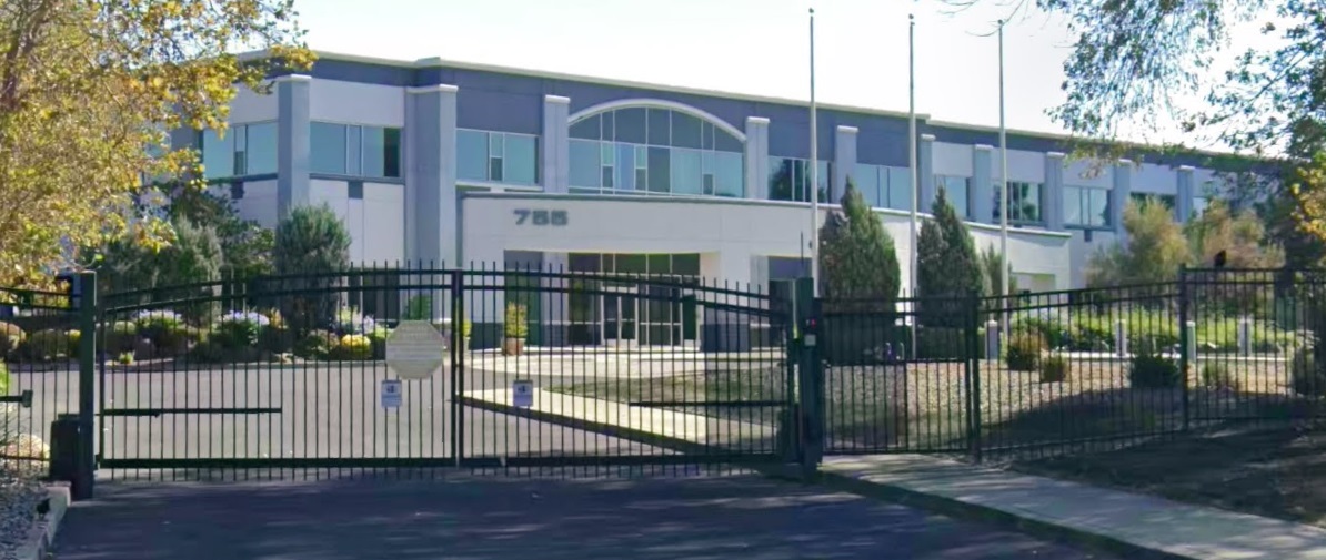 Group led by Shoe Palace CEO buys big South Bay advanced tech building